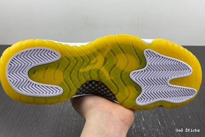 AH7860-107 11 Low Jordan Snakeskin” Air 678 “Yellow EasyMatch 0614